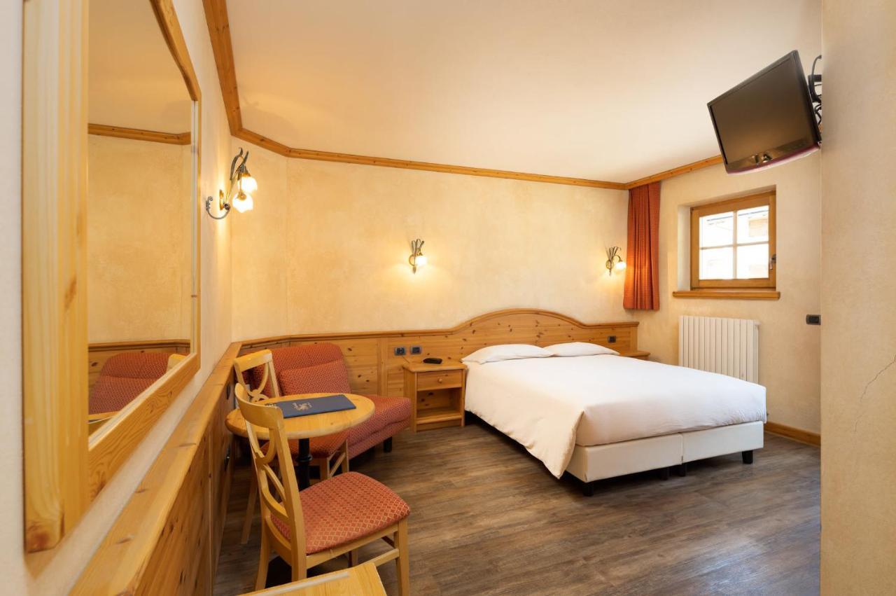 Hotel La Pastorella Livigno Eksteriør bilde