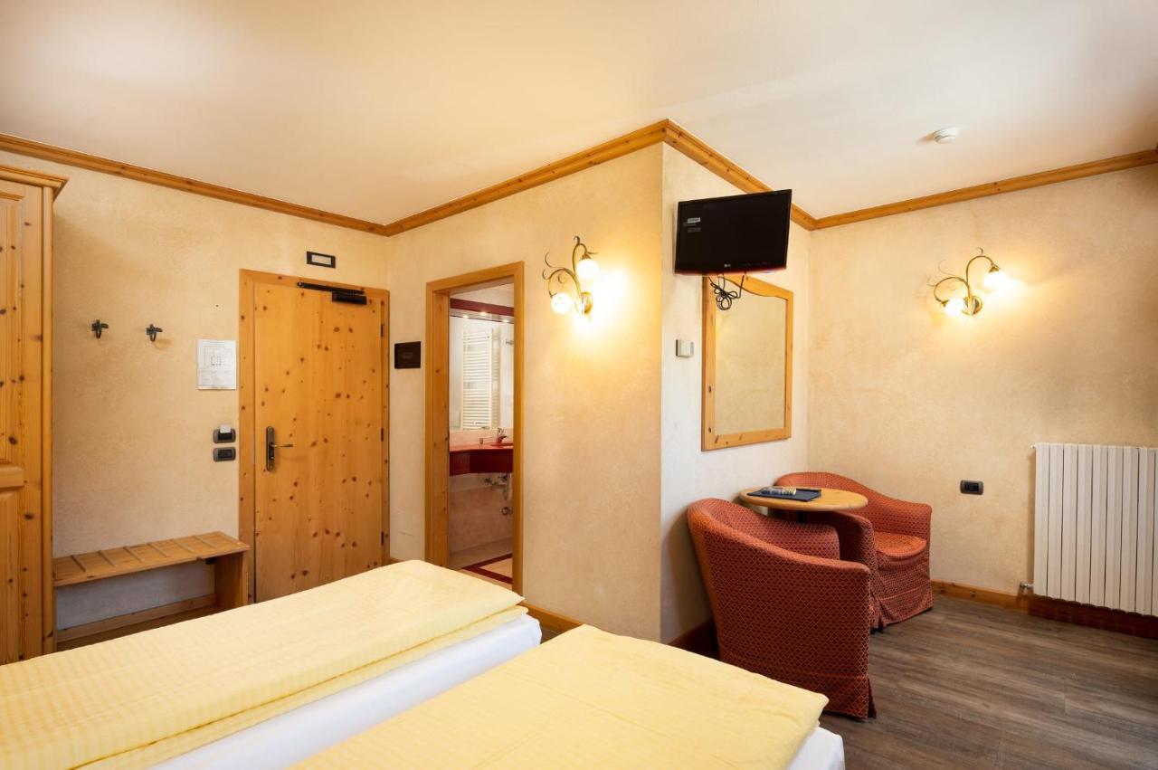 Hotel La Pastorella Livigno Eksteriør bilde